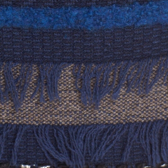 NWT $225 Alice + Olivia Elana Textured Blue Mini Skirt in size 6! - Picture 5 of 5